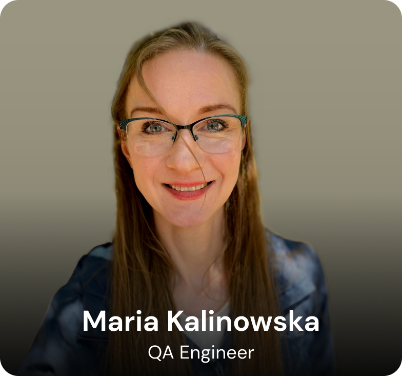 A portrait photograph of Nicxon Digital's QA Engineer, Maria Kalinowska smiling.